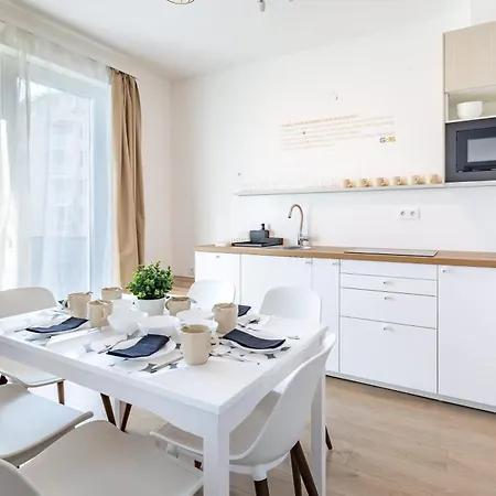 Apartment - Balcony - Cozy - Easy *