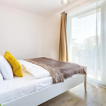 - Balcony - Cozy - Easy Apartmán *
