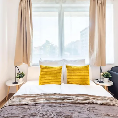 - Balcony - Cozy - Easy Apartment Budapest